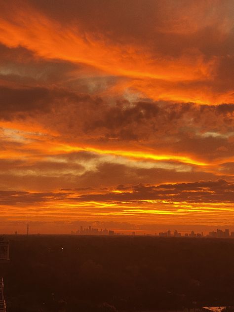 Orange Sunsets Aesthetic, Orange Sunrise Aesthetic, Orange Hour Aesthetic, Houston Sunrise, Sunset Orange Aesthetic, Orange Sky Aesthetic, Orange Scenery, Orange Sunset Aesthetic, Sunsets Orange