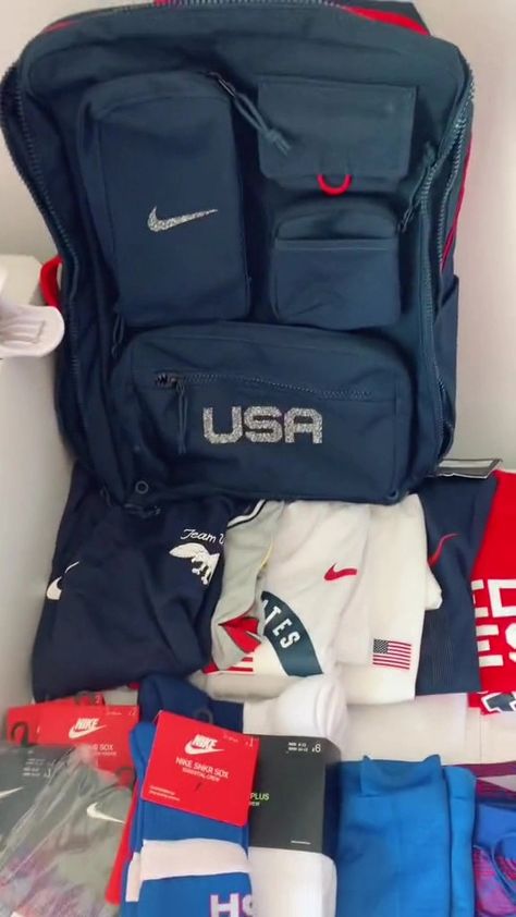 Team Usa Olympics Outfit, Team Usa Outfit, Ralph Lauren Olympics, Usa Rugby, Nike Clothes, Team Usa Olympics, Rugby Sevens, Nike Windrunner, Team Gb