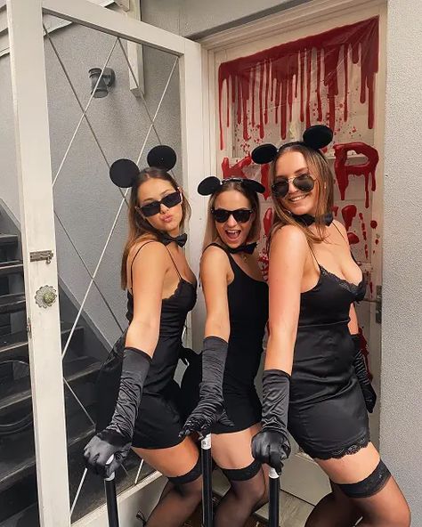 Thruple Halloween Costumes, 3 Blind Mice Halloween Costumes, 3 Blind Mice Costume Women, Cute Funny Halloween Costumes, Three Blind Mice Halloween Costumes, Halloween Costumes For 3 Friends, 3 Girl Halloween Costumes, Unique Trio Halloween Costumes, Halloween Costume Ideas For Teenage Girl