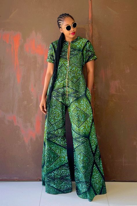 Ankara Jumpsuit Styles, African Jumpsuit, Fancy Gown, Ankara Jumpsuit, Afrocentric Fashion, Maxi Design, Gown Blue, Fancy Frocks, African Inspired Clothing