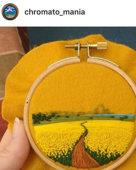 Small Embroidery, Pola Kristik, Pola Sulam, Creative Embroidery, Simple Embroidery, 자수 디자인, Sewing Embroidery Designs, Hand Embroidery Art, Flower Embroidery Designs