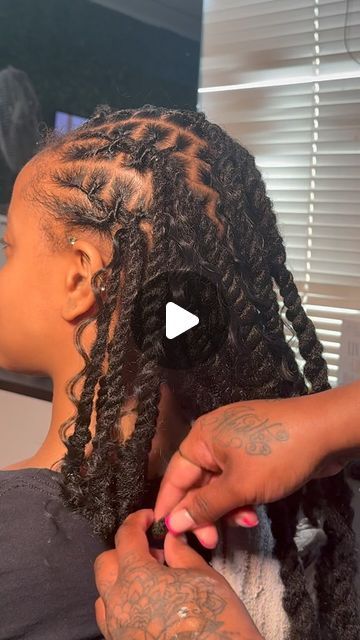 DMV📍ATL ✈️ HOUSTON LOC EXTENSIONS on Instagram: "Extended loc freestyle 😍😍

Service: Extended loc freestyle 🌹
Location: Lanham, MD
Interested in booking ? Check out my link located in my bio for pricing & availability 💙 
.
.
follow | @liahhthestylist | for more 😌
.
.
Treat yourself today you deserve it 🥂
.
.
Products used - @eseallureproducts ✨

—————————————————————————

#explore #locstyles #locpinup #fyp #locbob #braidsoverlocs #extendedlocs #extendedponytail #explorepage✨ #tutorial #locstylesforwomen #locnation #foryou #vacationstyle #shortlocstyles" Short Loc Styles, Extended Ponytail, Loc Extensions, Loc Styles, You Deserve It, Book Your Appointment, Vacation Style, Aloe Vera Gel, One Month