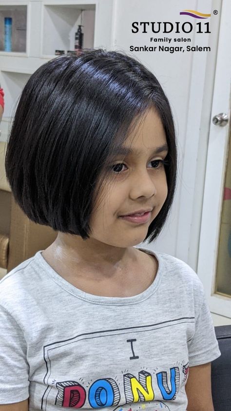 Short Haircut For Girls Kids, Bob Haircut For Kids, Baby Cut Hairstyle, Kids Girl Haircuts, Short Hair For Chubby Faces, Kids Short Haircuts, Mushroom Haircut, Indian Hair Cuts, Kids Bob Haircut