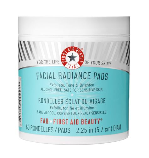 First Aid Beauty Facial Radiance Pads Review | Allure Exfoliating Pads, Peel Pads, Beauty Facial, Face Time, Josie Maran, Flawless Makeup Application, First Aid Beauty, Best Moisturizer, How To Exfoliate Skin