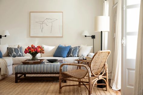 Tour Nancy Meyers’s Newly Revitalized L.A. Home | Architectural Digest Nancy Meyers Home, Palecek Chairs, Nancy Myers, Hamptons Living Room, Banquette Cushions, Feature Chair, Nancy Meyers, Indoor Outdoor Living, Dream Bedroom