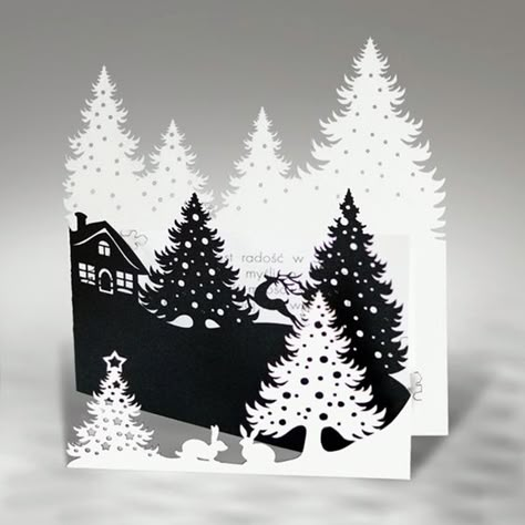 Laser Cut Christmas, Paper Chain, Paper Chains, Plain Paper, Face Lift, Paper Cut Art, Kirigami, Pop Up Cards, Christmas Cards Handmade