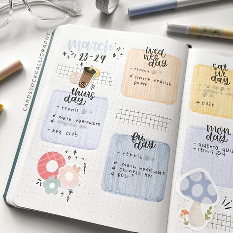 Bullet Journal Month, Bullet Journal Ideas Templates, Bullet Journal Paper, Bulletin Journal Ideas, Bullet Journal Aesthetic, Bullet Journal Diy, Bullet Journal Notebook, Bullet Journal Design Ideas, Dot Journals