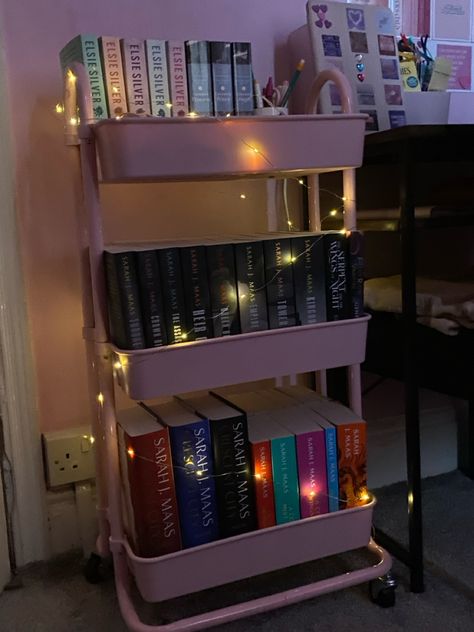 Pink book cart
Pink book trolley 
Amazon finds 
Booktok 
Book vibes 
Pink books Book Cart Aesthetics, Book Carts Aesthetic, Bookshelf Cart, Book Trolley, Books Bedroom, Library At Home, Bookish Decor, Fairycore Room, Bookshelf Aesthetic