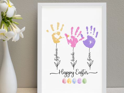 Diy Easter Keepsakes, Easter Hand Art For Kids, Easter Craft For Grandparents, Easter Handprints Preschool, Easter Crafts For Grandparents From Kids, Easter Crafts For Toddlers Handprints, Tulip Handprint Craft, Easter Handprint Crafts For Toddlers, Easter Crafts Handprints