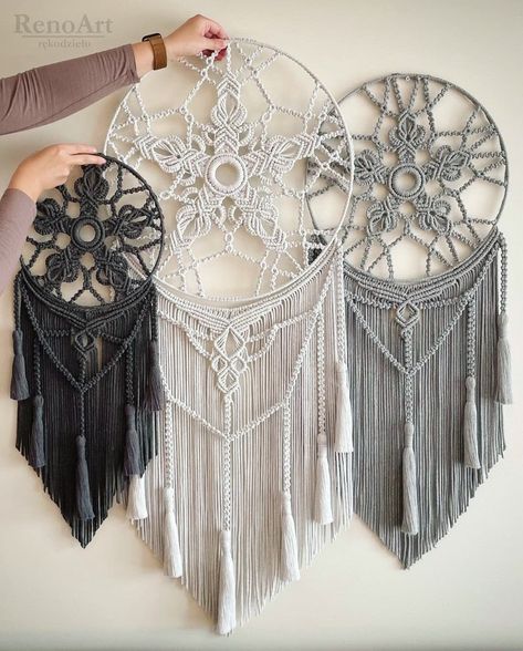 Bohemian Crafts, Half Hitch Knot, Macrame Mandala, Macrame Tutorials, Macrame Dream Catcher, Makramee Diy, Macrame Wall Hanging Patterns, Crochet Lace Edging, String Art Diy