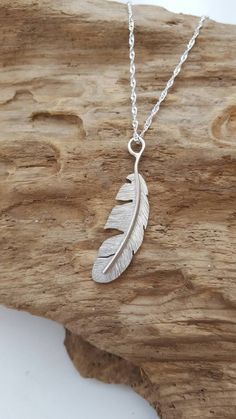 Crystal Ring Holder, Feather Pendant Necklace, Feather Pendant, Silver Feather, Silver Jewelry Handmade, Crystal Ring, Girly Jewelry, Silver Pendant Necklace, Cute Jewelry