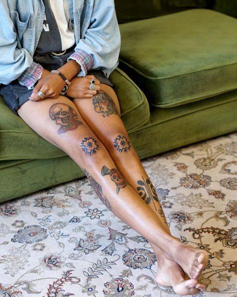 RITUALS OF LIFE on Instagram: “Knees for TJ @universe_studio_tattoo thank you! #qttr” Knees Tattoo, Tattoo Dark Skin, Dark Skin Tattoo, Knee Tattoos, Tattoo Dark, Studio Tattoo, Ornamental Tattoo, Knee Tattoo, Thigh Tattoo