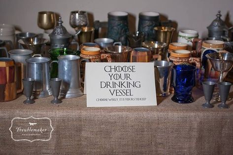 30th Birthday Party Games, Medieval Wedding Theme, Viking Party, Lotr Wedding, Hobbit Party, Nordic Wedding, Nerd Wedding, Dragon Wedding, Game Of Thrones Party