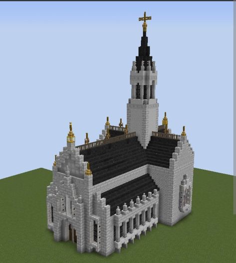 Medieval Church Minecraft, Church Minecraft Ideas, Minecraft Medieval Church, Minecraft Chapel, Minecraft Cathedral, Minecraft Church, Minecraft Staircase, Minecraft Fountain, Minecraft Castle Designs