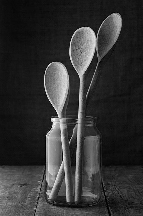 Black & White Photograph of three wooden spoons in a jar - Still Life White Still Life Photography, Black And White Still Life, Still Life Pencil Shading, White Still Life, Shape Photography, Light Video, Still Life Pictures, Low Light Photography, Still Life Images