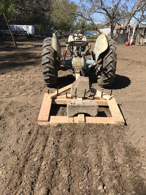 Pasture Drag Diy, Roping Arena Layout, Diy Arena Drag, Horse Round Bale Feeder, Round Bale Feeder For Horses, Mud Mower, Arena Drag, Atv Implements, Diy Driveway