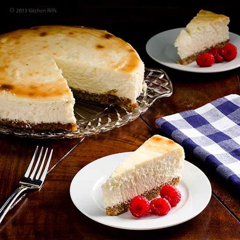 Lemon Cheesecake with Walnut Crust Walnut Dessert, Cleansing Diet, Greek Yogurt Muffins, Liver Cleansing, Walnut Crust, Yummy Cheesecake, Lemon Cheese, Cheesecake Crust, Dessert Recipies