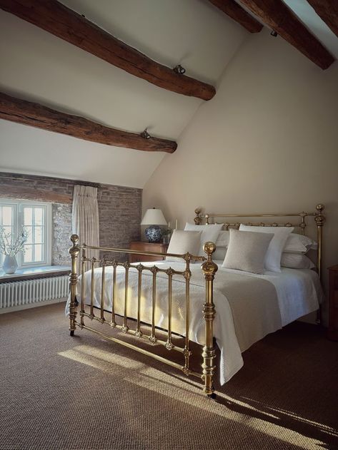 Gold Bed Frame, Brass Bedroom, Country Cottage Bedroom, Traditional Bedroom Furniture, Metal Bed Frames, Brass Bed Frame, Sisal Carpet, Luxury Bedroom Furniture, Beachy Room