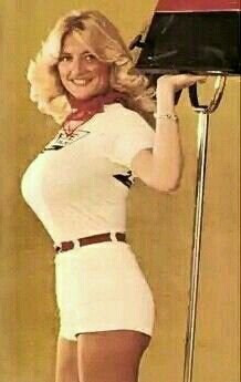 Linda Vaughn Linda Vaughn, Hurst Shifter, Racing Girl, Vintage Woman, Vintage Pinup, Long Tail, First Lady, Hot Rods, Retro Fashion