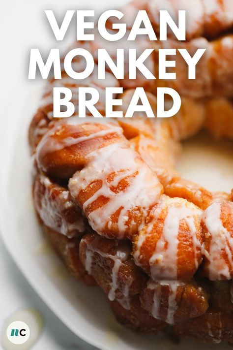 Vegan Monkey Bread, Caramel Monkey Bread, Roll Dough Recipe, Nora Cooks, Vegan Brunch Recipes, Dessert Breads, Cinnamon Roll Bread, Brown Sugar Recipes, Vegan Muffins