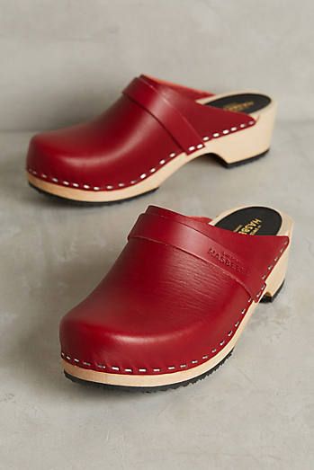 Unique High Heels, Wine Shoes, Red Clogs, High Heel Sandals Platform, Outfit 2023, Swedish Hasbeens, Wooden Clogs, Clog Heels, Shoes Outfit