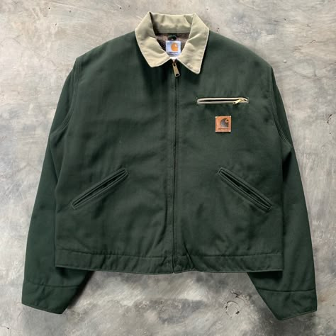 carhartt J-129 Olive is a very rare colour, let the pictures tell the story 1 of the many still in excellent condition, take a close look at how gorgeous this color is Green Carhartt Jacket, Carhartt Jacket Outfit, Carhartt Streetwear, Best Casual Shirts, Vintage Carhartt Jacket, Carhartt Detroit Jacket, 90s Fashion Men, Detroit Jacket, Carhartt Detroit