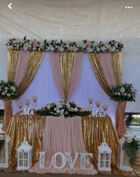 White And Gold Wedding Themes, Curtain Backdrop Wedding, Draping Ideas, Backdrop Curtains, Curtain Backdrop, First Communion Decorations, Communion Decorations, Head Table Wedding, Main Table