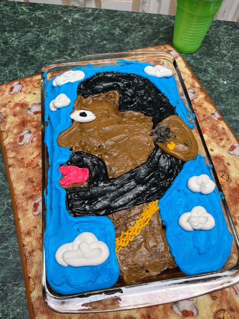 Drake Cake Album Cover, Bad Cake Decorating Funny, Funny Cakes To Make With Your Friends, Drake Cake Funny, Cakes To Make With Friends Funny, Fun Cakes To Make With Friends, Funny Cakes To Make, Cake Inspo Funny, Bad Birthday Cakes