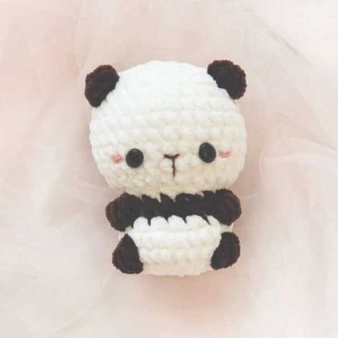 Animals Archives - Page 2 of 12 - Eryhana Crochet Family Panda Crochet Pattern, Bear Hat Pattern, Crochet Family, Crochet Idea, Crochet Eyes, Beginner Crochet Tutorial, Crochet Panda, Animals Pattern, Crochet Animals Free Patterns