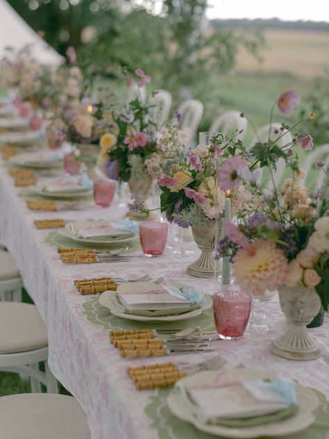 Small group table