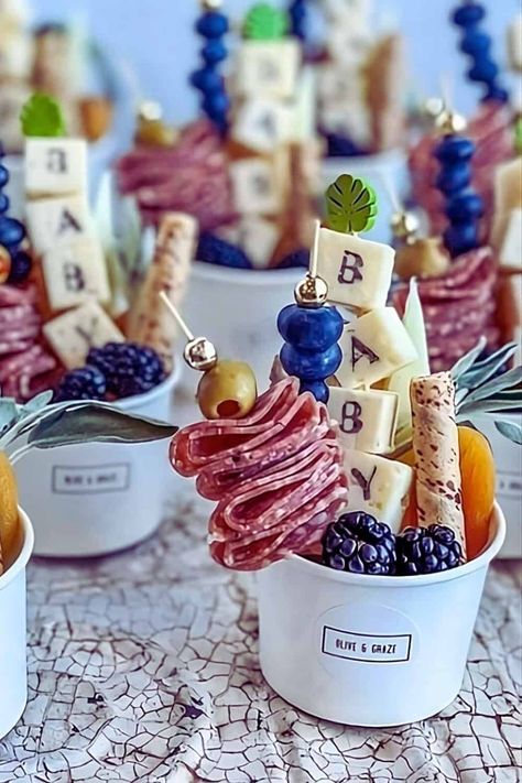 How to Craft Charcuterie Cups for a Baby Shower (with 11  Examples) - One Sweet Nursery Baby Shower Charcuterie, Baby Shower Appetizers, Baby Shower Finger Foods, Charcuterie Cups, Veggie Cups, Sweet Nursery, Reception Food, Christmas Traditions Family, Deli Meats