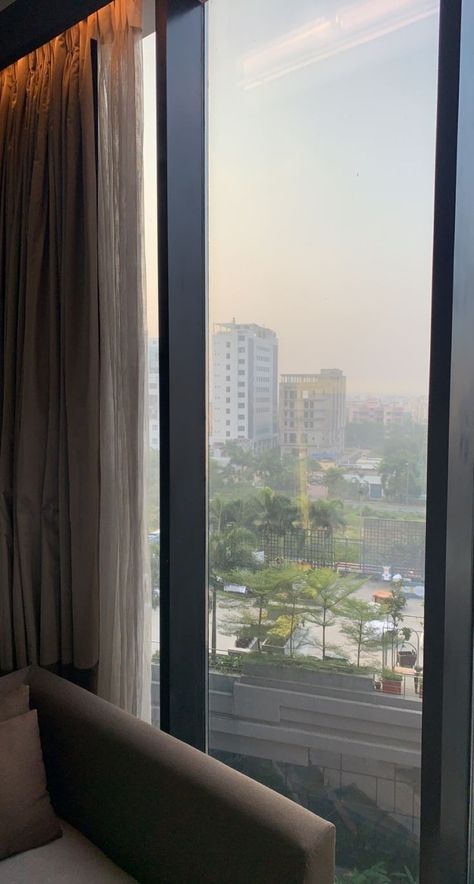 Delhi Room Snap, Staycation Aesthetic Couple, Delhi Hotel Snap, Mumbai Hotel Snap, Pap Hotel, Hotel Snapchat, Hotel Snap, Staycation Aesthetic, Staycation Hotel