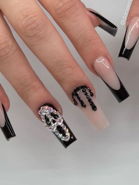 Short Black French Tip Nails Halloween, Spooky Manicure, Purple Stiletto Nails, Future Nails, Black Halloween Nails, No Tricks Just Treats, Witch Nails, Halloween Acrylic, Inspiration Nails