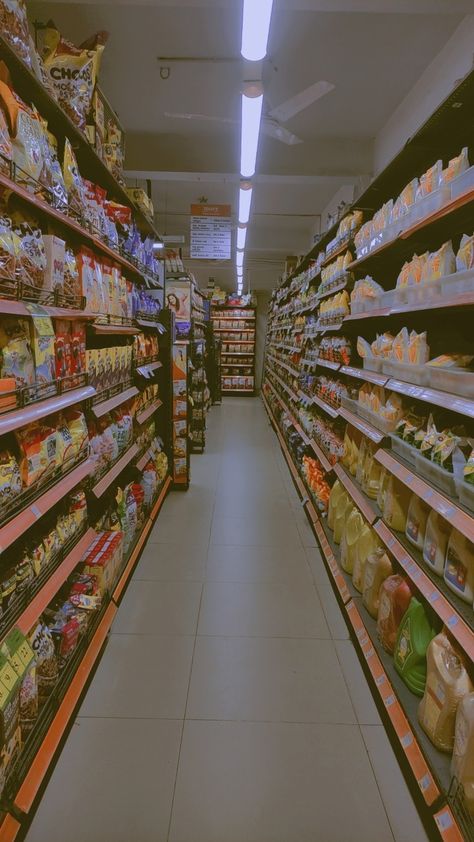 Store Aisle Aesthetic, Shopping Aisle Aesthetic, Captions For Grocery Store Pics, Super Market Aesthetic Photos, Super Market Photography, Small Grocery Store Aesthetic, Super Market Snap, Convinent Store Aesthetic, Convenience Store Aesthetic Photoshoot