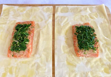 Salmon In Filo Pastry, Healthy Filo Pastry Recipes, Salmon Filo Pastry Recipes, Recipes Using Filo Pastry, Salmon Phyllo Dough Recipes, Salmon In Phyllo Pastry, Filo Recipes, Filo Pastry Recipes Savoury, Filo Parcels