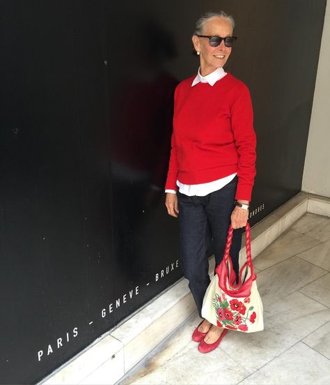 Linda V Wright Style, Linda Wright Style, Linda V Wright, Linda Wright, Moda Over 50, Moda Over 40, Ageless Style, Advanced Style, Wear Red