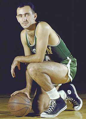 John Havlicek, Bob Cousy, Celtic Green, Celtic Pride, Nba Championships, Nba Legends, Larry Bird, Basketball Legends, Boston Sports