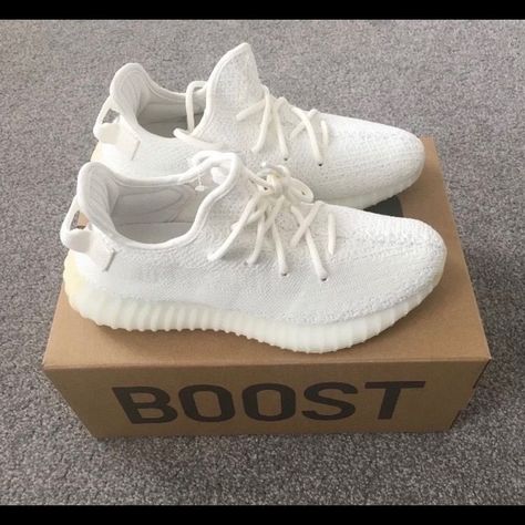 White Adidas Sneakers, Adidas Shoes Yeezy, Adidas White Shoes, Yeezy Outfit, Adidas White Sneakers, Shoes Yeezy, Adidas Shoes Outlet, Authentic Fashion, White Nike Shoes