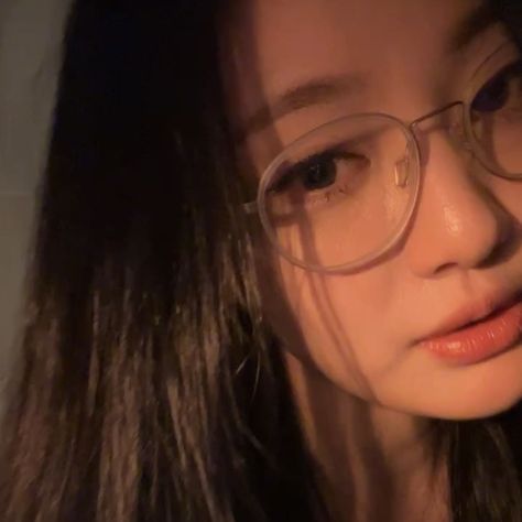 aespa ningning icon Ningning Icons, Very Important Person, Ning Yizhuo, Ning Ning, Bare Face, Model Aesthetic, Pretty Eyes, I Love Girls, Selfie Poses