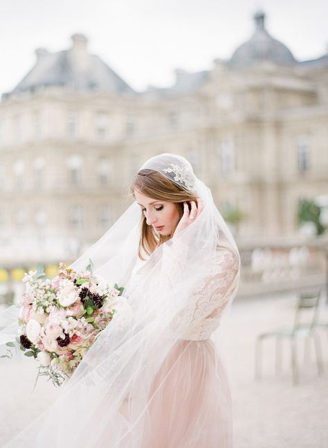 Amanda and Cole's Paris Wedding | Wedding Sparrow Memorable Wedding Ideas, Ballerina Wedding Dress, Whimsical Wedding Gown, Ballroom Wedding Dresses, Vintage Inspired Wedding Gown, Floral Wedding Gown, Dreamy Wedding Dress, Blush Wedding Dress, Blush Gown