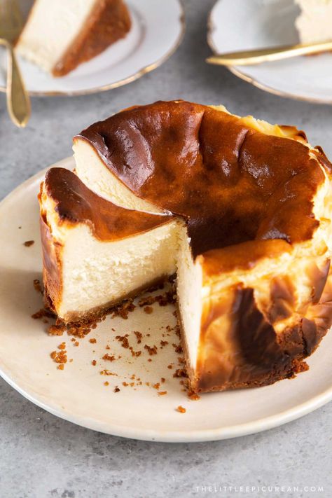 This is not an authentic Basque cheesecake. It is my interpretation of a burnt Basque-style cheesecake with the addition of a vanilla cookie crust bottom. Basque Cake, Basque Cheesecake, Wafer Cookies, Vanilla Cookies, Round Cake Pans, Food Cakes, Ice Cream Cake, Cheesecake Recipes, Just Desserts