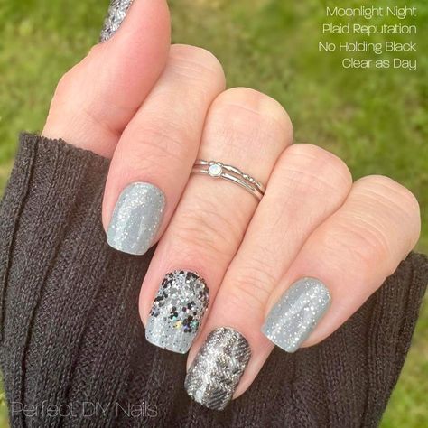 Neutral Brown Nails, Fall Nail Combos, Winter Wonderland Nails, Nails Hacks, Colorstreet Nail Ideas, Wonderland Nails, Color Street Nails Ideas, Color Street Party, Color Street Graphics