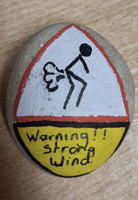 Rock Painting Ideas For Boyfriend, Rock Painting Ideas Aesthetic, Funny Painting Idea, Rock Sayings, Rock Creations, Ordinary Extraordinary, Cute Easy Paintings, Funny Rock, Diy Rock Art