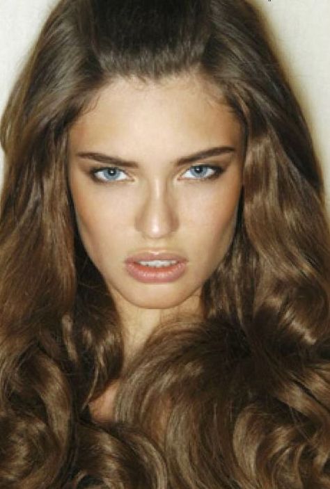 Bianca Balti Bianca Balti 2000s, Bianca Balti, Stinger, Soft Summer, Adriana Lima, Energy Home, Blue Eyes, Brown Hair, Hair Inspo