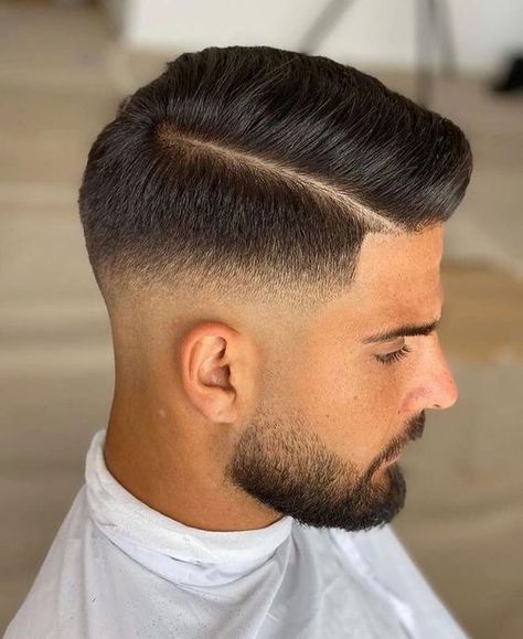 100% human hair toupee replacement for men and bring you a new styles for this summer Gentleman Haircut, Mid Fade Haircut, Comb Over Fade, Comb Over Haircut, Mens Hairstyles Fade, Mid Fade, Gents Hair Style, Taper Fade Haircut, Mens Hairstyles Medium