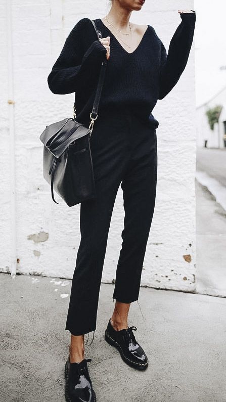 All Black Outfits For Women, Minimalist Moda, Style Pinterest, Looks Jeans, Outfit Street, Woman In Black, Looks Party, Ootd Style, Casual Work Outfits