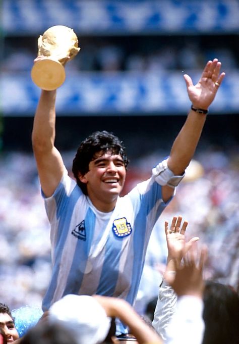 A life in pictures: Diego Maradona | Sport | The Guardian Maradona Tattoo, Daniel Passarella, Maradona Football, George Weah, Argentina Soccer, Rivaldo, Sport Nutrition, Sports Hero, Retro Football