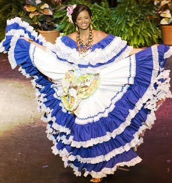 Venezuela woman wearing the traditional venezuelan dress El Salvador Culture, Folklorico Dresses, Folk Clothing, Western Style Outfits, Folk Dresses, Mexican Dresses, Honduras, Traditional Dresses, Traditional Outfits