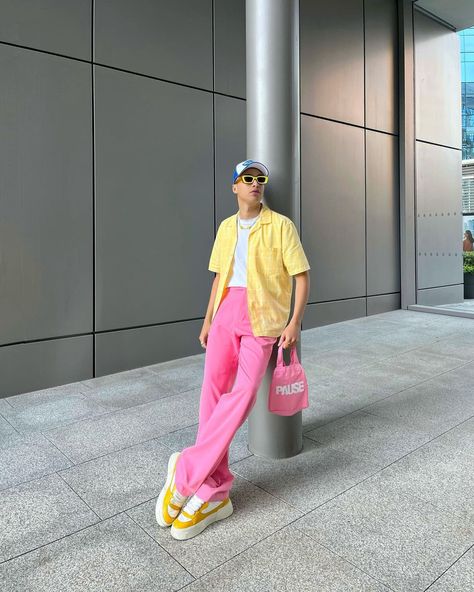 Pink Pants Outfit Men, Island Outfits, Pink Pants Outfit, Gq Fashion, Fri Yay, Island Outfit, Pants Outfit Men, Outfit Grid, Photo Pose For Man