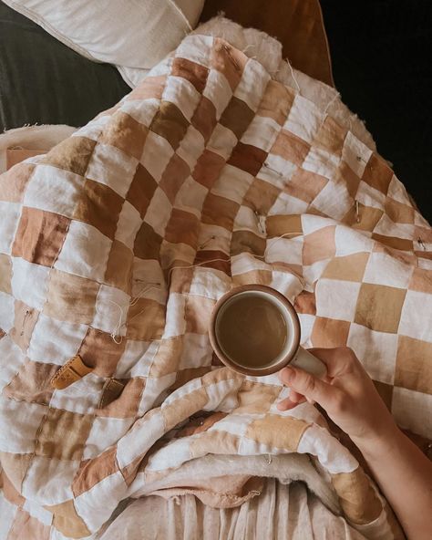 Jillian Carson (@goldenhourcolor) • Instagram photos and videos Get Up Early, Get Out Of Bed, Picture Quilts, Getting Up Early, Getting Out Of Bed, Hand Quilting, Get Up, Creative Work, In The Morning